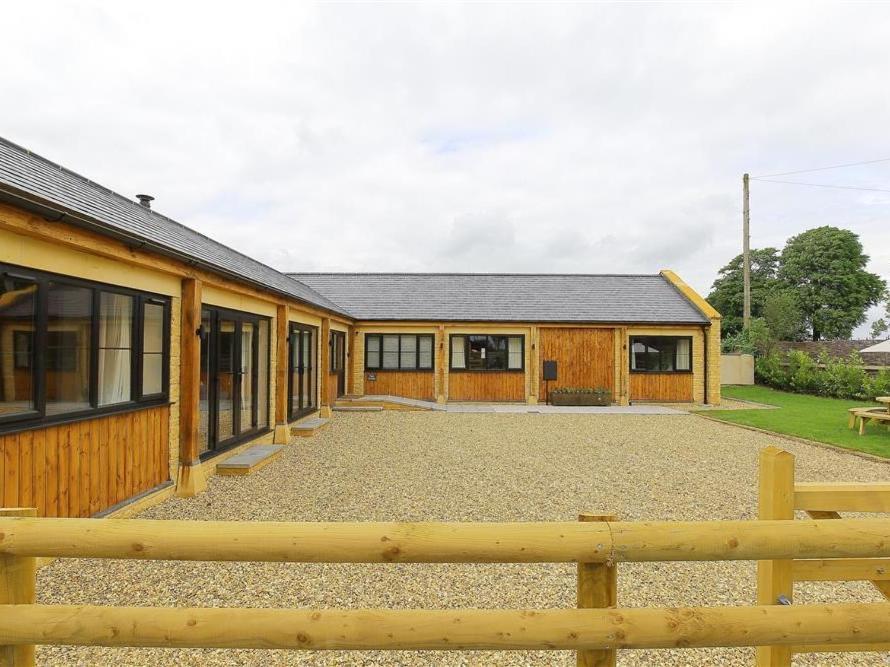 Park Stables Wyck Rissington Exterior foto
